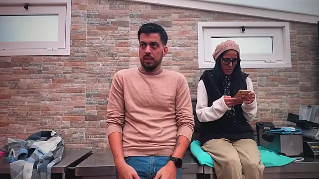 Snapshot of barfantasy chatting on November 21, 2025, 10:47 am barfantasy online show from November 21, 2025, 10:47 am