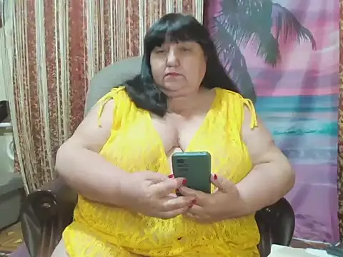 Snapshot of Nezsbudka chatting on April 11, 2026, 6:22 pm Nezsbudka online show from April 11, 2026, 6:22 pm