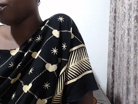 Snapshot of black___ghodess chatting on April 18, 2026, 9:48 pm black ghodess online show from April 18, 2026, 9:48 pm