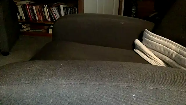 Thorandkitty online show from April 4, 2026, 7:09 pm