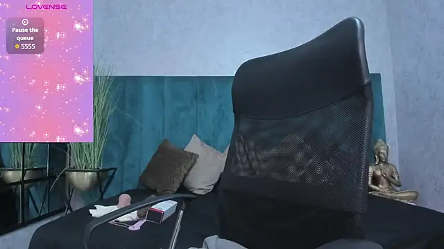 meliboobs  online show from March 27, 2026, 11:16 pm