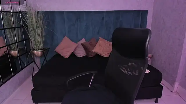 meliboobs  online show from March 31, 2026, 11:18 pm