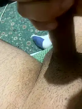 Snapshot of azginnn35 chatting on October 8, 2025, 12:34 am azginnn35 online show from October 8, 2025, 12:34 am