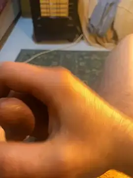 azginnn35 online show from March 6, 2026, 1:22 am