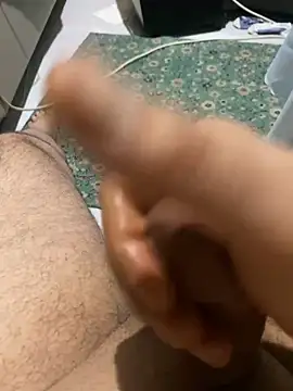 Snapshot of azginnn35 chatting on September 18, 2025, 10:57 pm azginnn35 online show from September 18, 2025, 10:57 pm