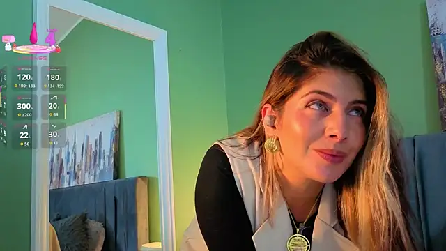 Snapshot of scarlett_moore chatting on April 16, 2026, 3:13 pm scarlett moore online show from April 16, 2026, 3:13 pm