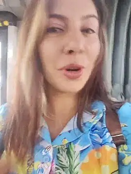Snapshot of scarlett_moore chatting on May 1, 2026, 5:18 pm scarlett moore online show from May 1, 2026, 5:18 pm