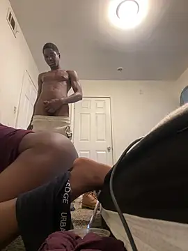 Snapshot of Atlantalitty chatting on February 19, 2025, 7:48 pm Atlantalitty online show from February 19, 2025, 7:48 pm