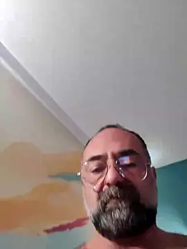 chainjulious online show from February 27, 2025, 9:40 am