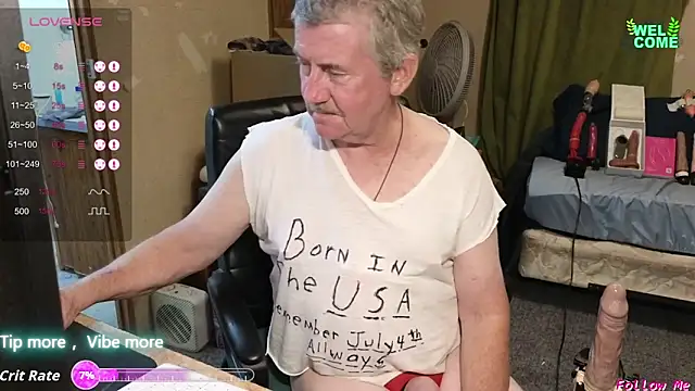 Snapshot of oldnew-63 chatting on October 16, 2025, 12:08 am oldnew-63 online show from October 16, 2025, 12:08 am