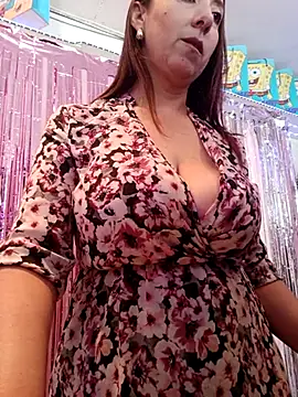Snapshot of Mia_Novikov chatting on June 24, 2026, 5:55 pm Mia Novikov online show from June 24, 2026, 5:55 pm