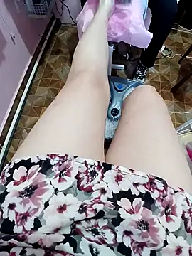 Mia Novikov online show from March 25, 2026, 4:50 pm