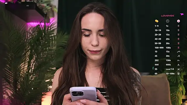 BabyYoda- online show from September 20, 2025, 4:01 pm