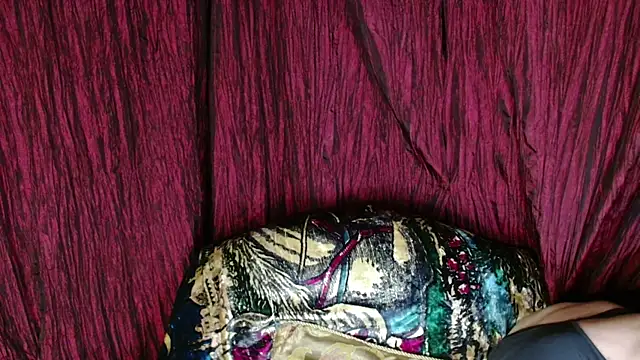 Snapshot of ConanJones chatting on September 30, 2025, 1:17 pm ConanJones online show from September 30, 2025, 1:17 pm