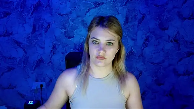 Snapshot of nika_gold1 chatting on May 21, 2026, 12:02 pm nika gold1 online show from May 21, 2026, 12:02 pm