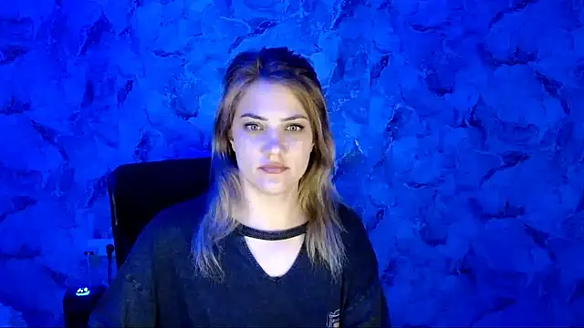 Snapshot of nika_gold1 chatting on April 28, 2026, 6:01 pm nika gold1 online show from April 28, 2026, 6:01 pm
