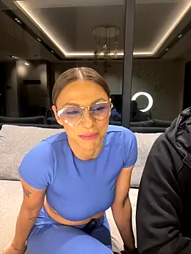 Snapshot of SexOnMyLvL chatting on October 13, 2025, 8:10 pm SexOnMyLvL online show from October 13, 2025, 8:10 pm