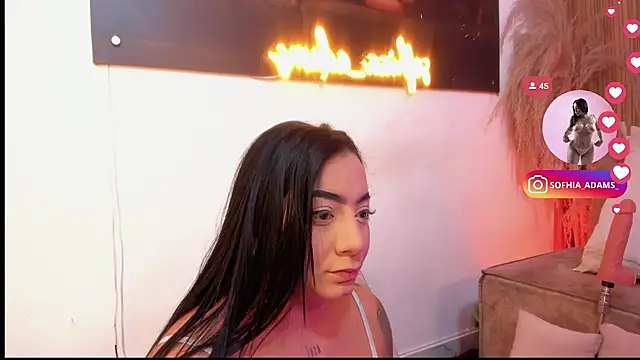 Snapshot of sofhiaa_adaams chatting on May 20, 2026, 10:29 pm sofhiaa adaams online show from May 20, 2026, 10:29 pm