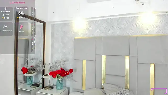 Snapshot of Camilaa_Sanchez_ chatting on February 2, 2026, 12:26 pm Camilaa Sanchez online show from February 2, 2026, 12:26 pm