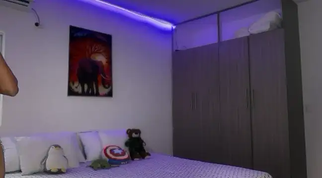 Snapshot of _Pame_Leon_ chatting on January 24, 2025, 8:32 pm Pame Leon online show from January 24, 2025, 8:32 pm