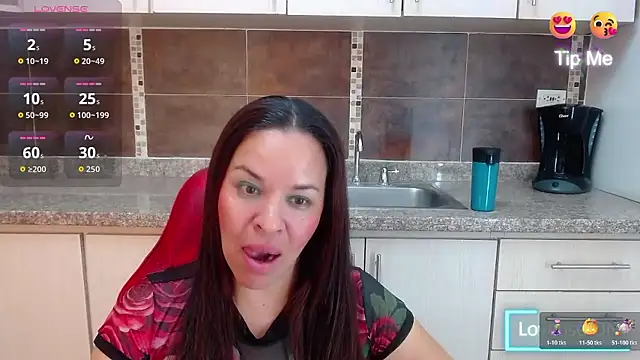 Snapshot of Lizeth_Bels chatting on January 13, 2026, 10:46 pm Lizeth Bels online show from January 13, 2026, 10:46 pm