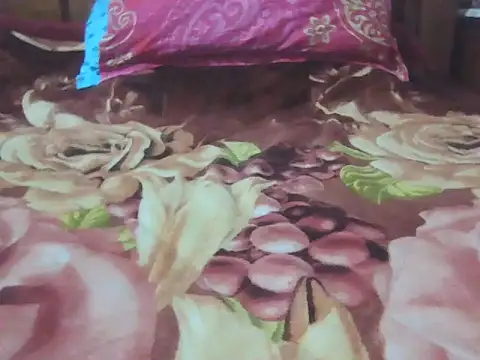 Nuttysub online show from February 3, 2026, 1:49 am