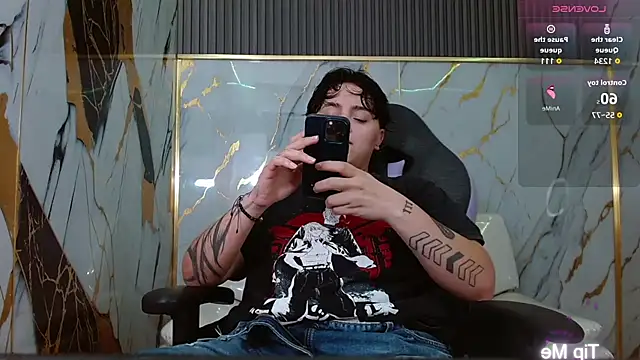 isabeautyx19 online show from March 31, 2026, 11:29 pm