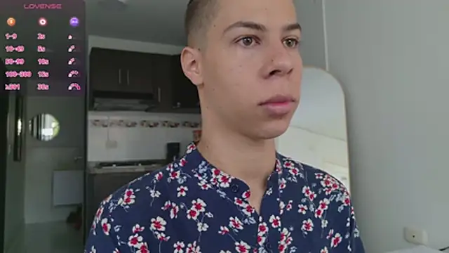 Snapshot of grey___27 chatting on February 9, 2026, 11:52 am grey 27 online show from February 9, 2026, 11:52 am