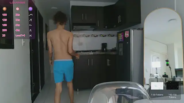 Snapshot of grey___27 chatting on March 8, 2026, 11:46 am grey 27 online show from March 8, 2026, 11:46 am