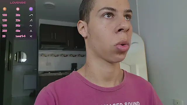 Snapshot of grey___27 chatting on February 28, 2026, 11:32 am grey 27 online show from February 28, 2026, 11:32 am