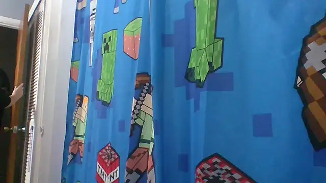 stellaquinn1775 online show from February 11, 2026, 5:35 pm