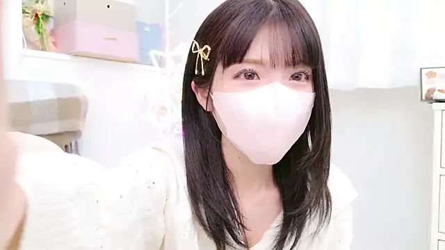 Snapshot of -minami- chatting on January 16, 2025, 12:09 pm -minami- online show from January 16, 2025, 12:09 pm