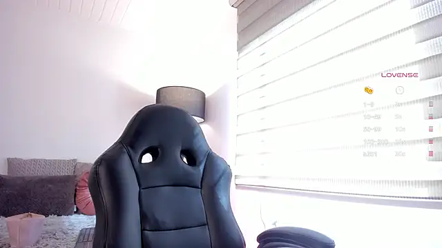 Snapshot of vico_sweety chatting on November 29, 2025, 1:44 pm vico sweety online show from November 29, 2025, 1:44 pm