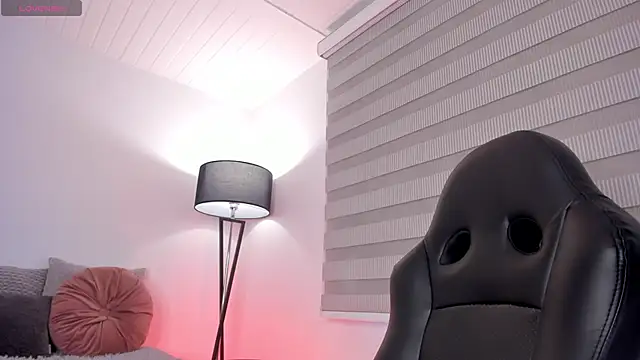 Snapshot of vico_sweety chatting on October 25, 2025, 9:15 pm vico sweety online show from October 25, 2025, 9:15 pm