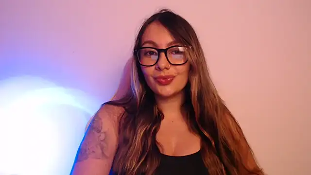 lalawhitte online show from December 17, 2025, 8:36 pm