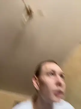 Snapshot of babywanders chatting on February 18, 2026, 11:39 am babywanders online show from February 18, 2026, 11:39 am