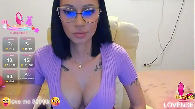 Snapshot of kissnicol32 chatting on October 22, 2025, 3:00 pm kissnicol32 online show from October 22, 2025, 3:00 pm