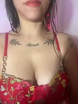 Snapshot of melisabunnny chatting on December 22, 2024, 12:16 pm melisabunnny online show from December 22, 2024, 12:16 pm