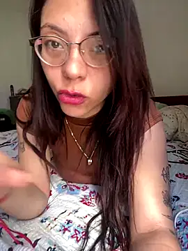 Snapshot of melisabunnny chatting on October 9, 2025, 12:28 pm melisabunnny online show from October 9, 2025, 12:28 pm