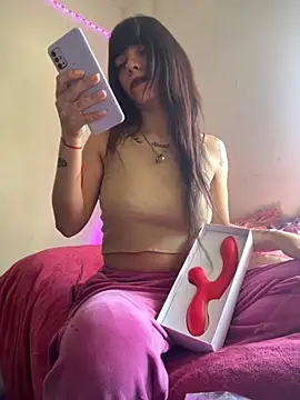 Snapshot of melisabunnny chatting on October 31, 2025, 12:02 pm melisabunnny online show from October 31, 2025, 12:02 pm