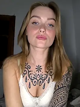 Goldloeckchen159 online show from November 27, 2025, 8:53 pm