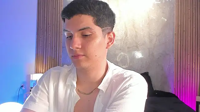 Snapshot of Brat_ chatting on November 25, 2025, 10:21 pm Brat online show from November 25, 2025, 10:21 pm