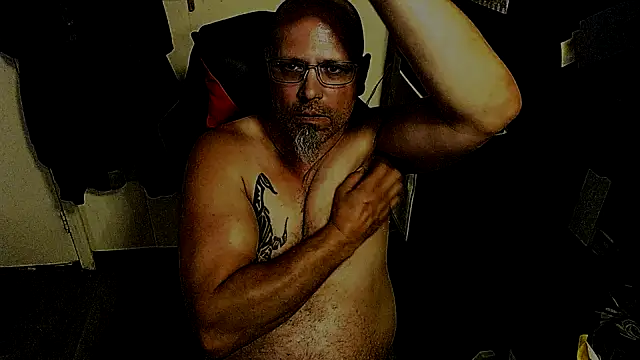 Snapshot of KrazyLegz chatting on June 20, 2026, 3:00 am KrazyLegz online show from June 20, 2026, 3:00 am