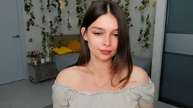 Snapshot of ContinentOfTranquility chatting on September 20, 2025, 5:12 am ContinentOfTranquility online show from September 20, 2025, 5:12 am