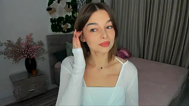 Snapshot of ContinentOfTranquility chatting on March 14, 2025, 1:16 am ContinentOfTranquility online show from March 14, 2025, 1:16 am