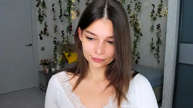 Snapshot of ContinentOfTranquility chatting on October 7, 2025, 1:06 am ContinentOfTranquility online show from October 7, 2025, 1:06 am