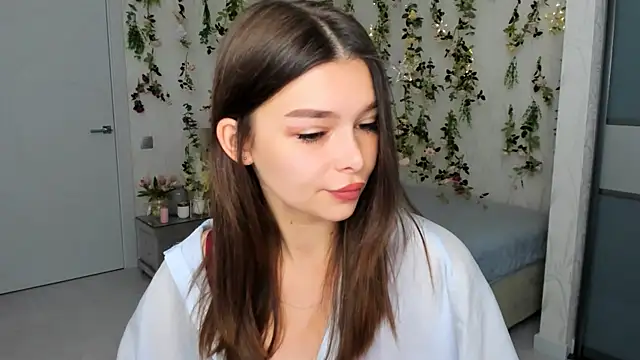 Snapshot of ContinentOfTranquility chatting on October 13, 2025, 1:07 am ContinentOfTranquility online show from October 13, 2025, 1:07 am