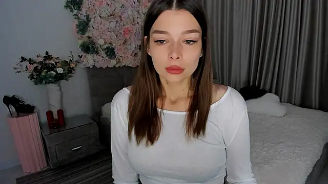 Snapshot of ContinentOfTranquility chatting on October 1, 2025, 1:11 am ContinentOfTranquility online show from October 1, 2025, 1:11 am