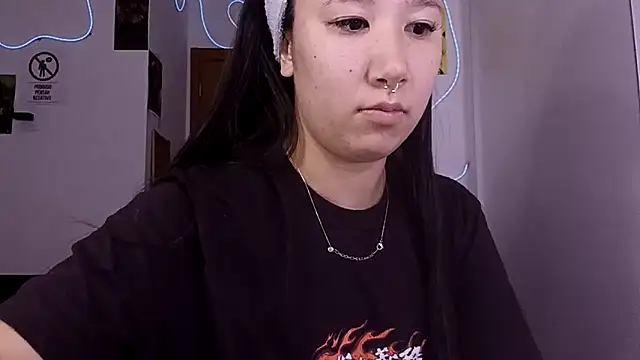 Snapshot of Japabaixinha chatting on April 20, 2026, 2:29 pm Japabaixinha online show from April 20, 2026, 2:29 pm