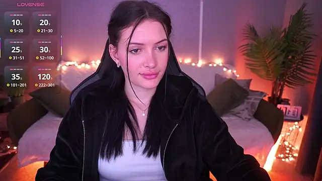 MilaSecrett online show from March 14, 2026, 1:50 pm